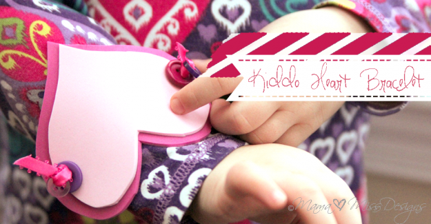 Kid Made Heart Bracelet http://www.mamamiss.com ©2013