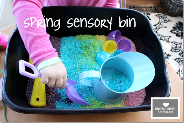 Spring Sensory Bin #spring #sensory http://www.mamamiss.com ©2012
