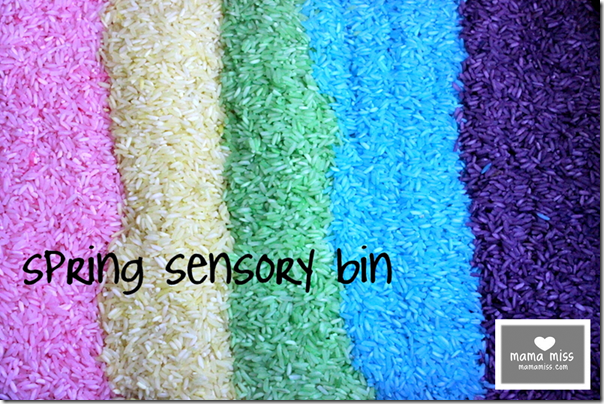 Spring Sensory Bin #spring #sensory http://www.mamamiss.com ©2012
