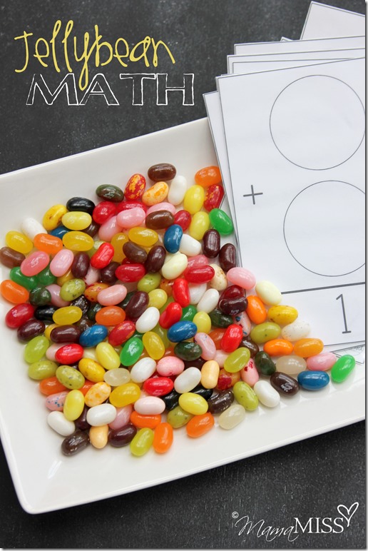 Jellybean Math | Mama Miss #learningfun #homeschool #preschoolmath #candy #halloween