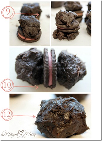 Berry Oreo Dark Chocolate Chunk Cookies https://www.mamamiss.com ©2013