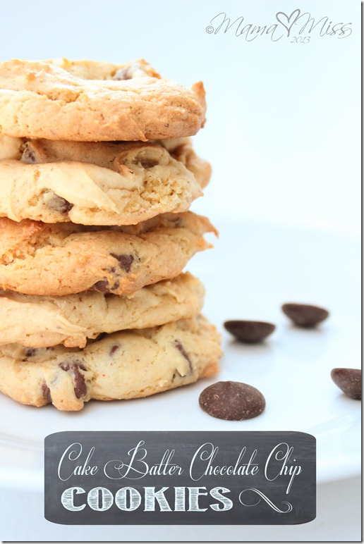 Cake Batter Chocolate Chip Cookies https://www.mamamiss.com ©2013