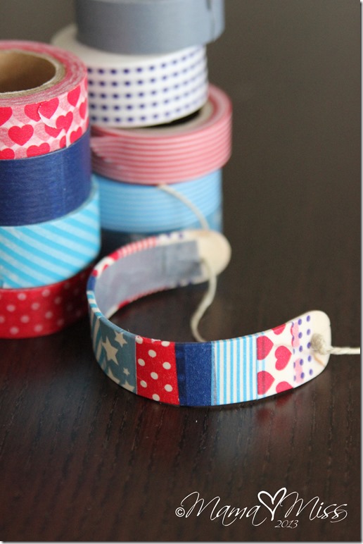 DIY: Patriotic Washi Tape Wooden Bracelets #washitape #diy #bracelet #the4th #redwhiteandblue