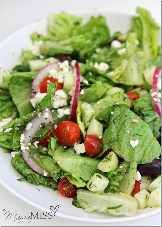 Greek Salad with fresh herbs | Mama Miss #salad #greek #healthy #dinner #fresh