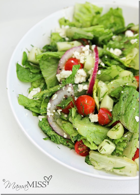 Greek Salad with fresh herbs | Mama Miss #salad #greek #healthy #dinner #fresh