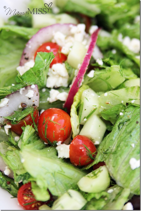 Greek Salad with fresh herbs | Mama Miss #salad #greek #healthy #dinner #fresh