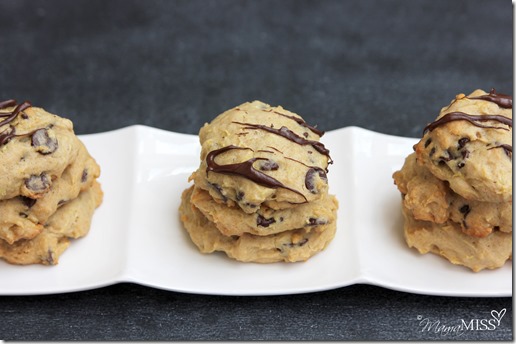 Zucchini Chocolate Chip Cookies | Mama Miss #zucchini #dessert #bake #squash