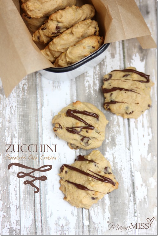 Zucchini Chocolate Chip Cookies | Mama Miss #zucchini #dessert #bake #squash