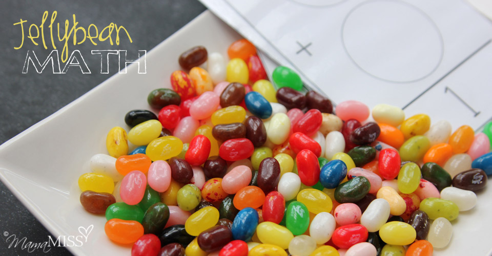 Jellybean Math | Mama Miss #learningfun #homeschool #preschoolmath #candy #halloween