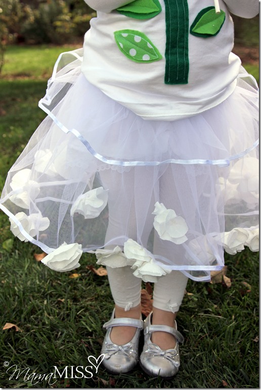 Flower Fairy Costume | Mama Miss #halloween #diy #CottonelleTarget #PMedia #ad