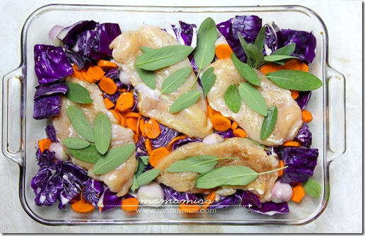 Sage Roasted Chicken | @mamamissblog #chicken #healthyeating #veggiedish