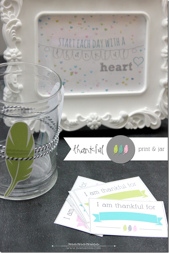 Thankful Print and Thankful Jar | @mamamissblog #thankfulactivity #thanksgiving #gratitude