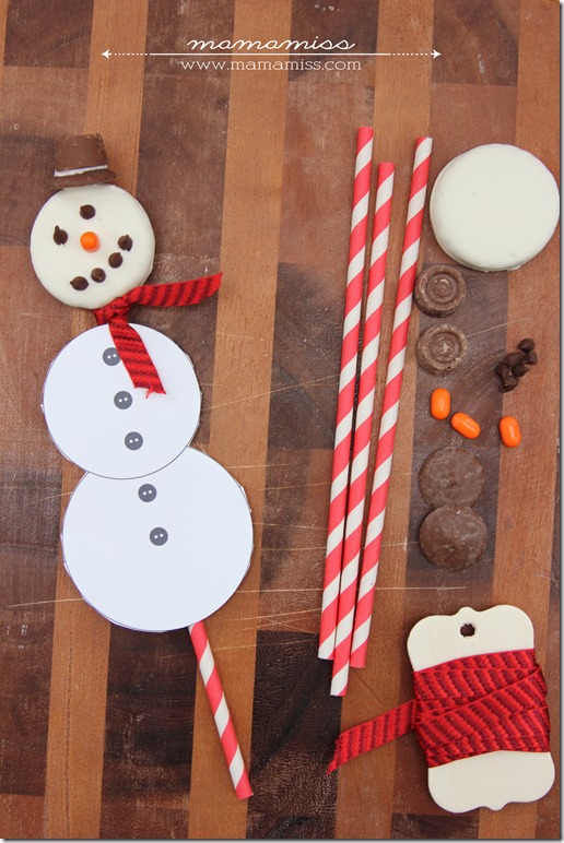 Frosty The Snow-Pop | @mamamissblog #frosty #kidtreats #christmasfood #snowman