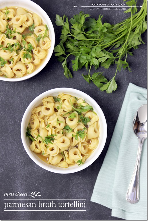 Parmesan Broth Tortellini | @mamamissblog #pastanight #easymeal #quickeats