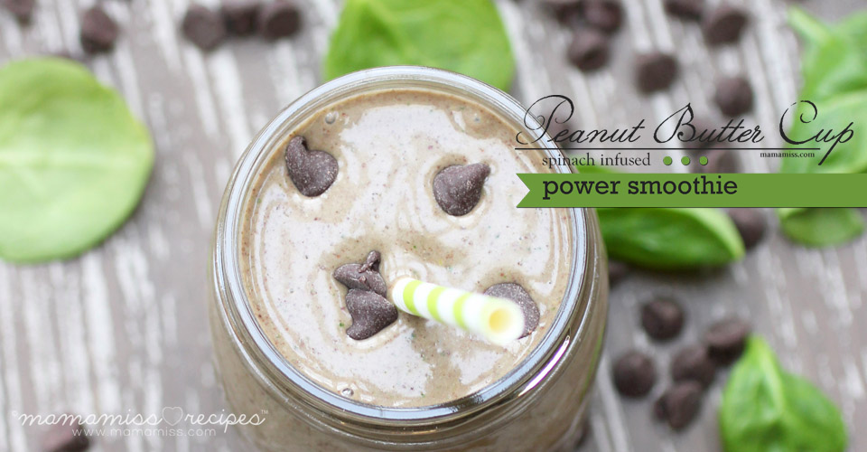 Peanut Butter Cup Power Smoothie | @mamamissblog #healthyeats #CocoaVia #peanutbutter