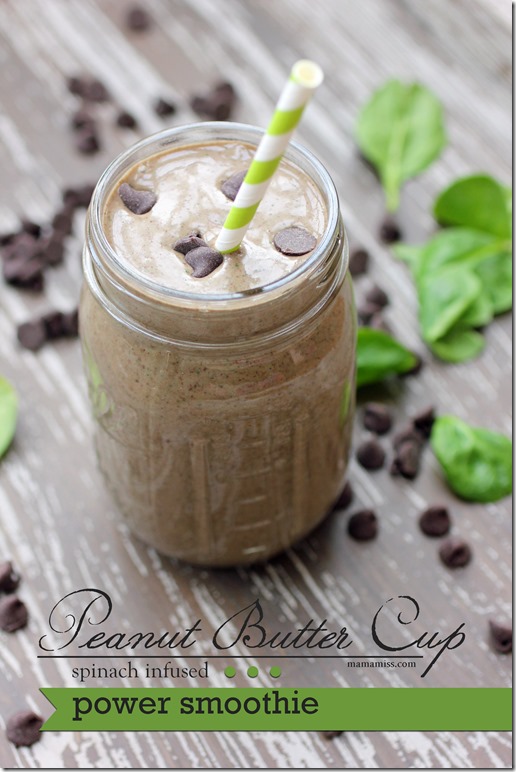 Peanut Butter Cup Power Smoothie | @mamamissblog #healthyeats #CocoaVia #peanutbutter