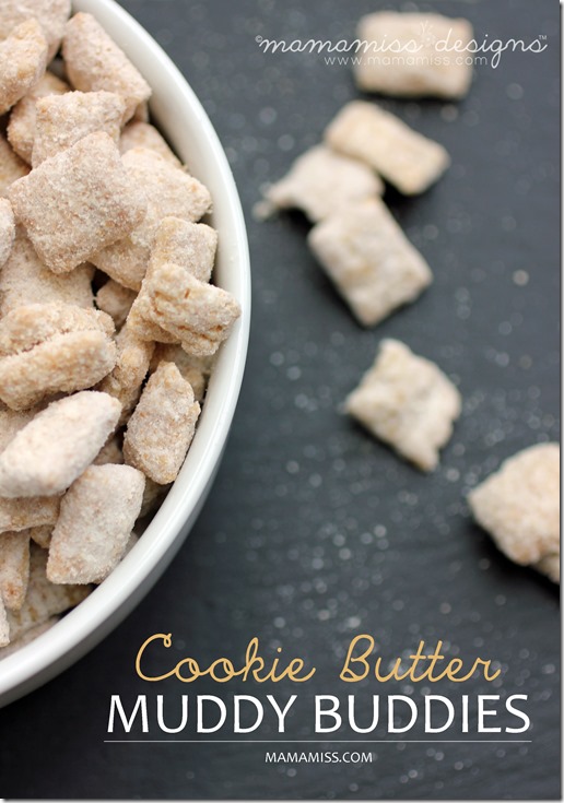 Cookie Butter Muddy Buddies | @mamamissblog #traderjoes #cookiebutter #muddybuddies