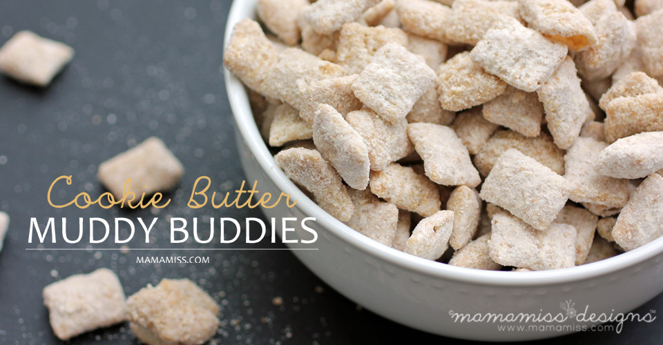 Cookie Butter Muddy Buddies | @mamamissblog #traderjoes #cookiebutter #muddybuddies