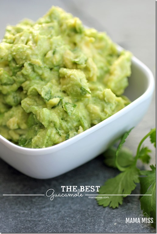 The Best Guacamole | @mamamissblog #guac #avocado #sidedish