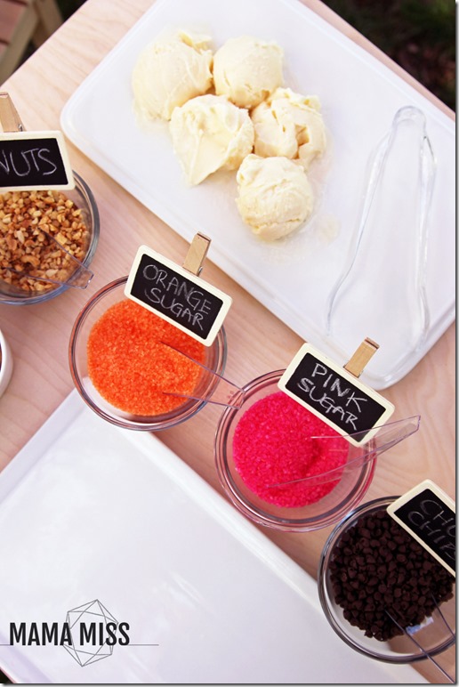 Ice Cream Sandwich Bar | @mamamissblog #icecream #bar #letterI  #kidparty