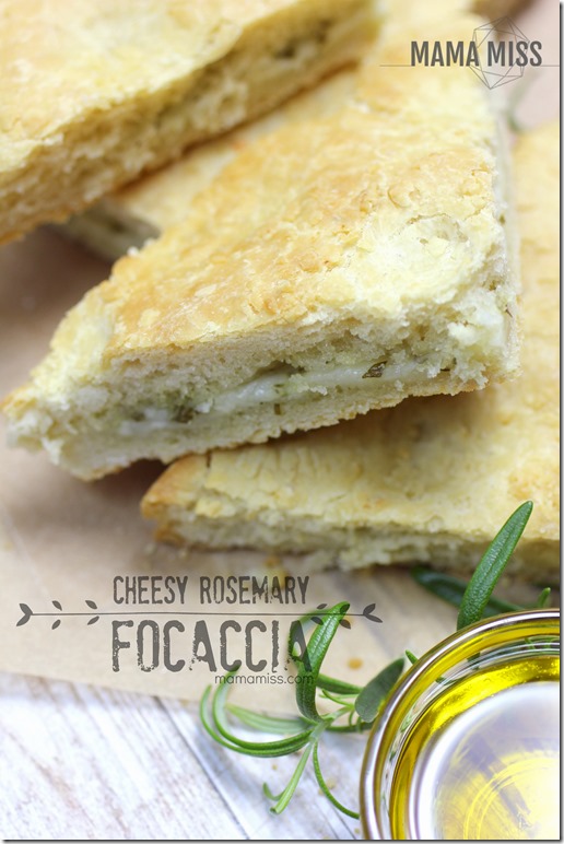 Cheesy Rosemary Focaccia | @mamamissblog #yeast #stuffedfocaccia #flatbread #bread