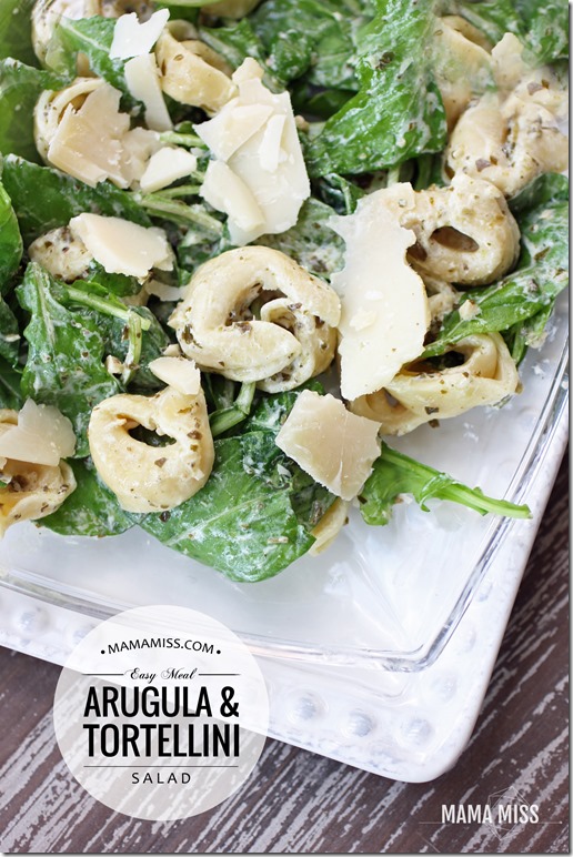 Arugula Tortellini Salad | @mamamissblog #quickmeal #simplemeal #kidfriendly #salad