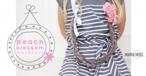 Peach Blossom Necklace | @mamamissblog #peachblossom #diy #‎bookingusa‬ #bookandcraft