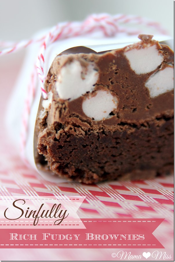 Sinfully Rich Fudgy Brownies | @mamamissblog #brownies #fudge #marshmallowgoodness 