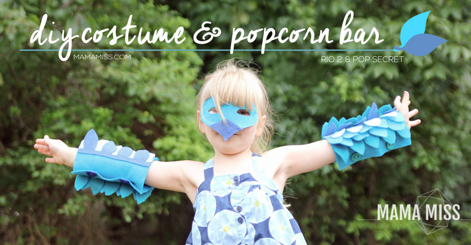 Rio 2 DIY Costume & Popcorn Bar | @mamamissblog #Rio2 #birdcostume #PopForRio2 #familymovienight #macaw