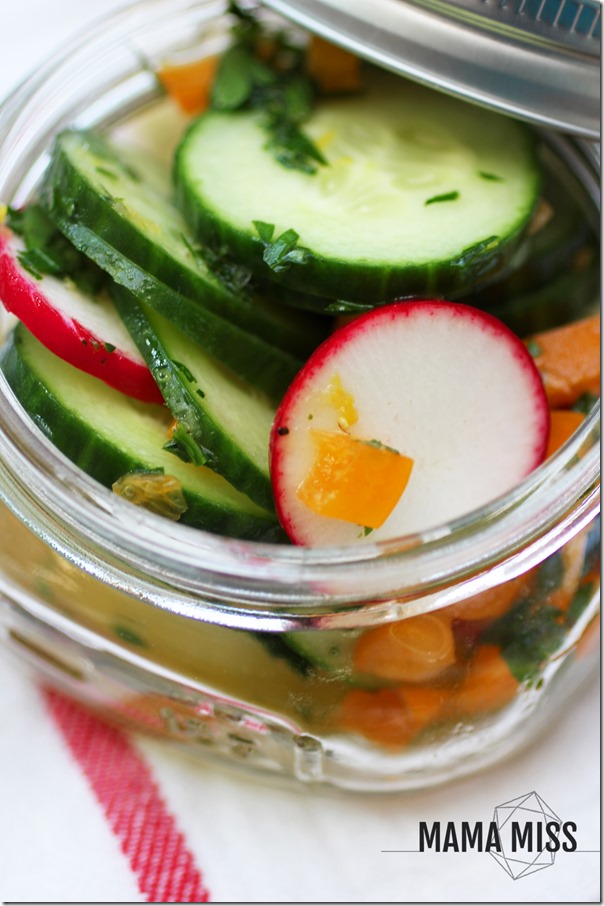 Cucumber Salad | @mamamissblog #salad #picnic #simplemeal