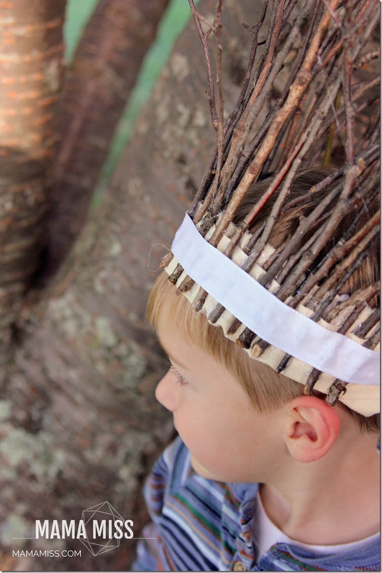 Fancy Stick Crown - inspired by nature, created for the imagination | @mamamissblog #juliadonaldson #stickman