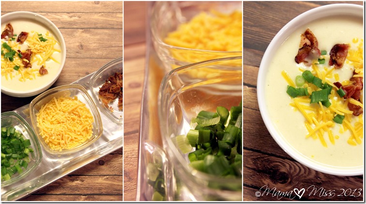 Slow Cooker Baked Potato Soup | @mamamissblog #slowcooker #bakedpotato #soup