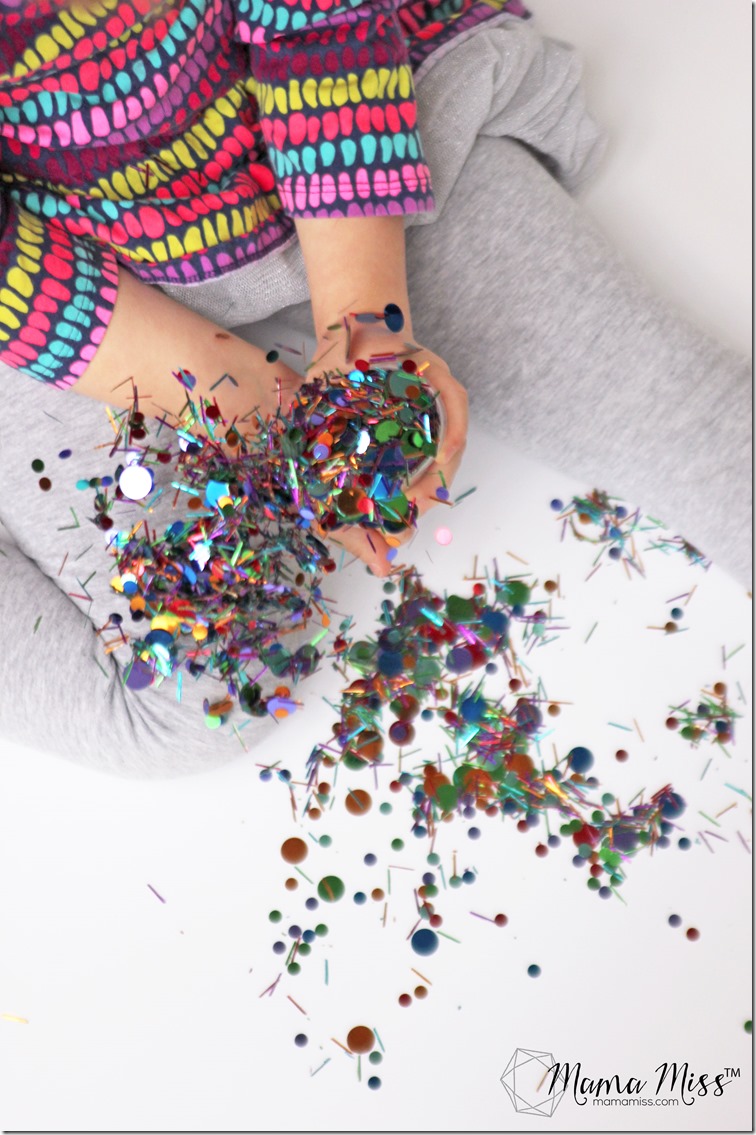 Confetti Party Popper - a super easy & super fun DIY! | @mamamissblog