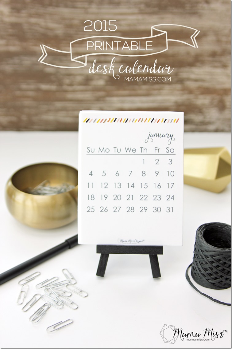 Make your desk "glow" with the 2015 Printable Desk Calendar | @mamamissblog