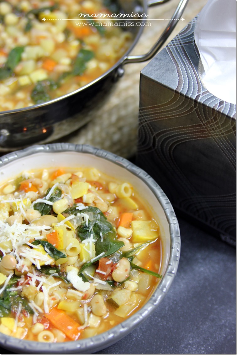 Seven Vegetable Minestrone Soup | @mamamissblog #FluRemedy #veggie #healthy #soup