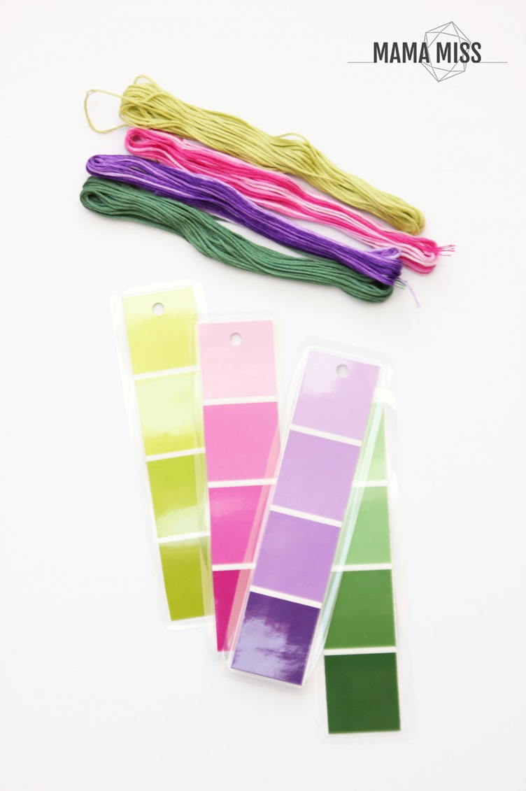 Paint Chip Bookmarks - a simple & inexpensive way (it'll only cost about 28¢) to create a pretty little bookmark! | @mamamissblog
