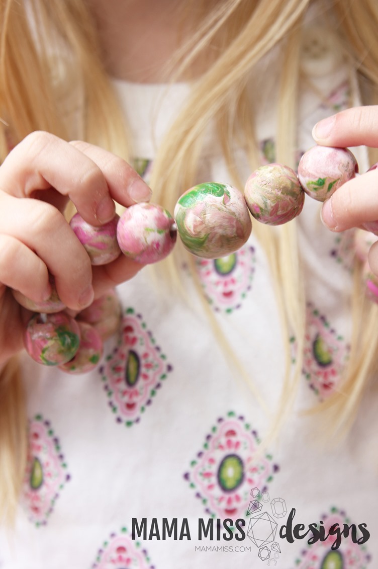 DIY Mixed Up Beads - a fun project to go along with an awesome book! @mamamissblog #vbcforkids