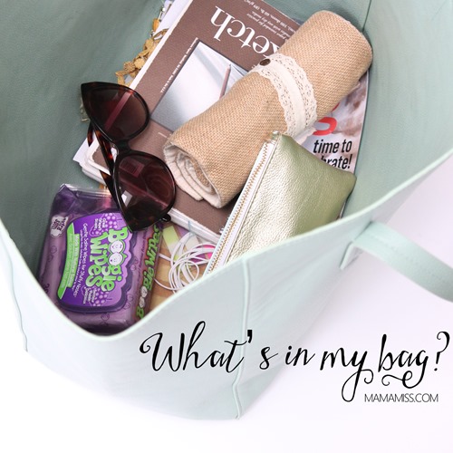 What's In My Bag?  Take a look at what essentials this busy mom of two carries in her bag.  @mamamissblog