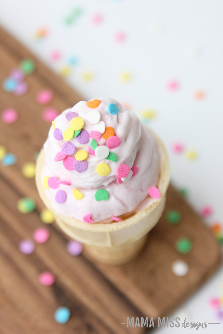 Instant Froyo Cones! You'll never guess how EASY these are to make. From @mamamissblog