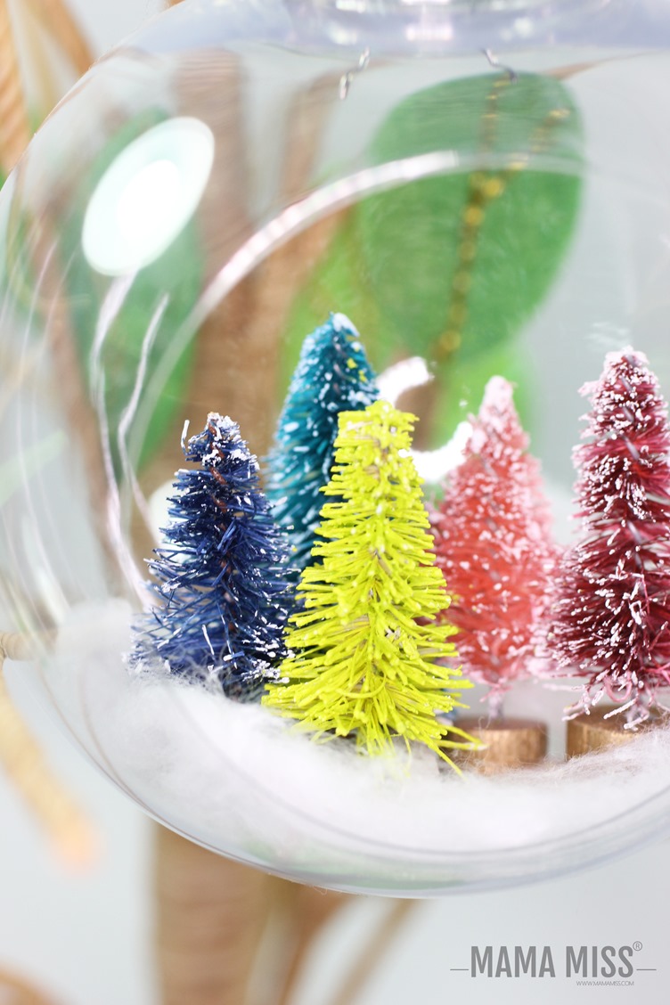 Bottle Brush Forest Ornament - Made by Kids! Inspired by the kids book Pick a Pine Tree from @mamamissblog for a #KidMadeChristmas