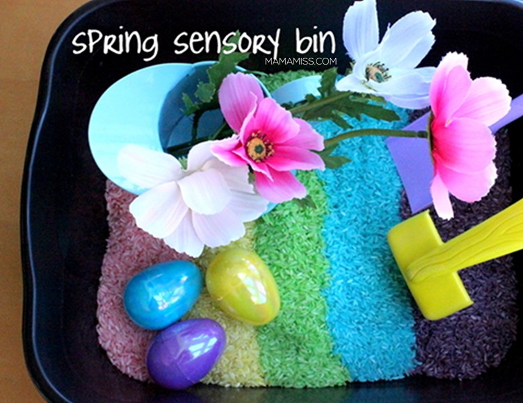 Spring Sensory Bin #spring #sensory - see the steps on @mamamissblog ©2012